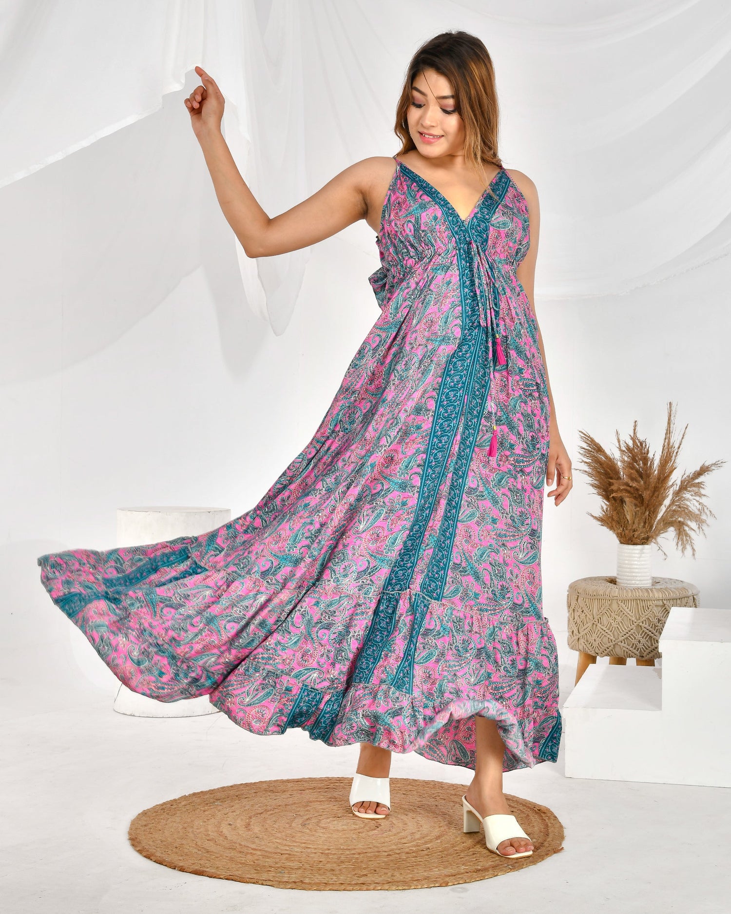 Women Dresses & Gowns